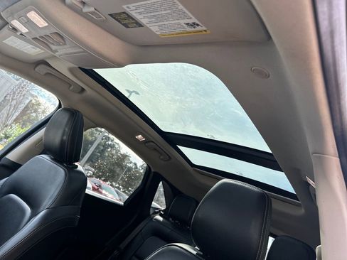 Used 2020 Ford Escape SEL image 13