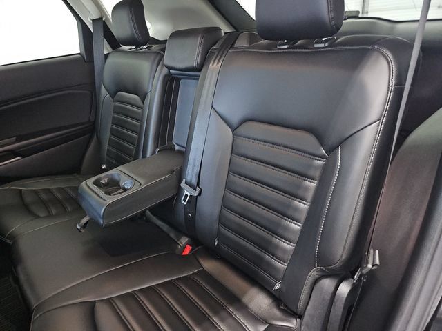 Used 2024 Ford Edge SEL w/ Convenience Package AWD/4WD image 35