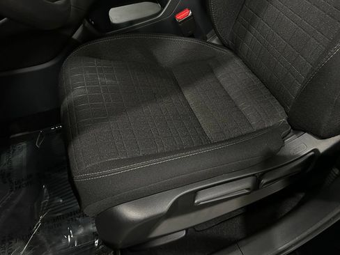 Used 2026 Honda HR-V LX image 18