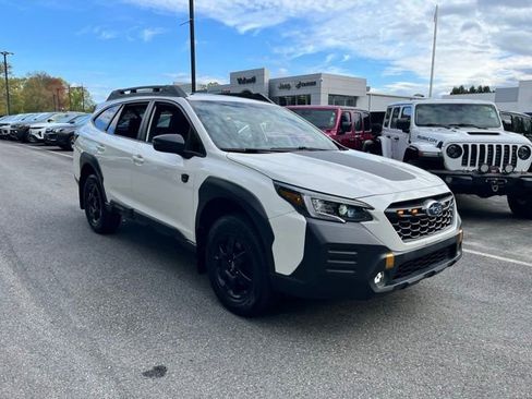 Used 2022 Subaru Outback Wilderness AWD/4WD image 4
