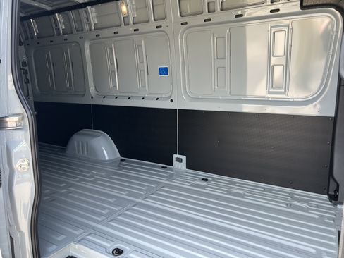 New 2026 Mercedes-Benz Sprinter 2500 image 24