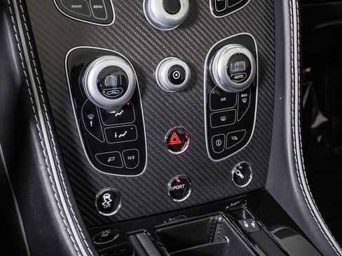 Used 2016 Aston Martin DB9 GT RWD image 33