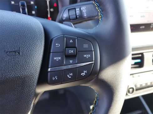 New 2026 Ford Maverick Lobo image 17