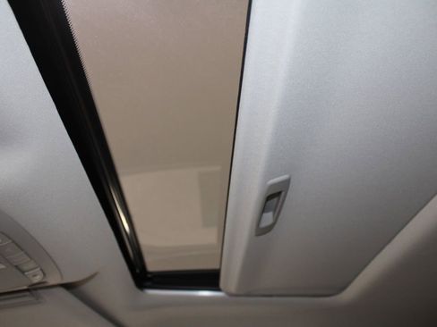 Used 2024 Nissan Armada Platinum w/ Captain's Chairs Package image 47