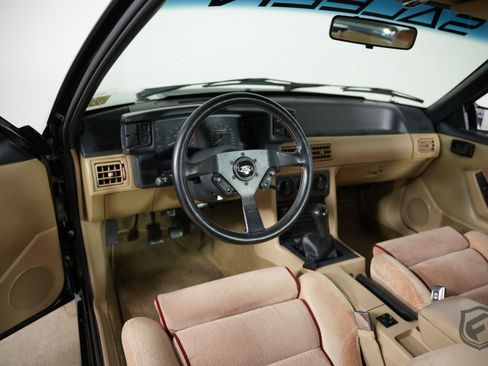 Used 1989 Ford Mustang LX image 16
