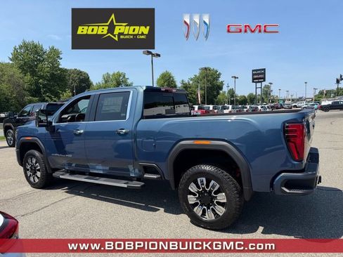 New 2026 GMC Sierra 2500 Denali w/ Denali Reserve Package AWD/4WD image 2
