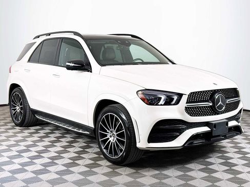 Used 2022 Mercedes-Benz GLE 350 4MATIC image 3