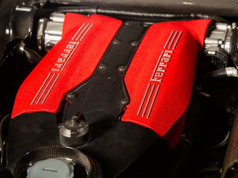 Used 2016 Ferrari 488 GTB RWD image 43