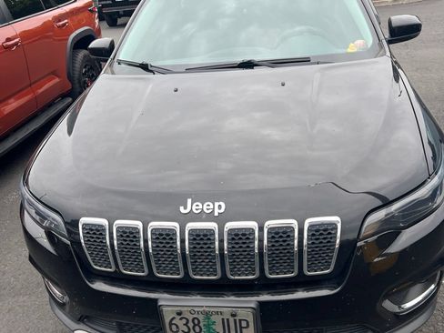 Used 2020 Jeep Cherokee Limited AWD/4WD image 1