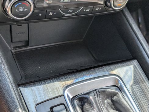 Used 2017 MAZDA CX-5 Touring w/ Preferred Equipment Package image 31