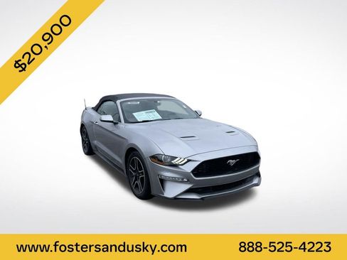 Used 2020 Ford Mustang Premium RWD image 7