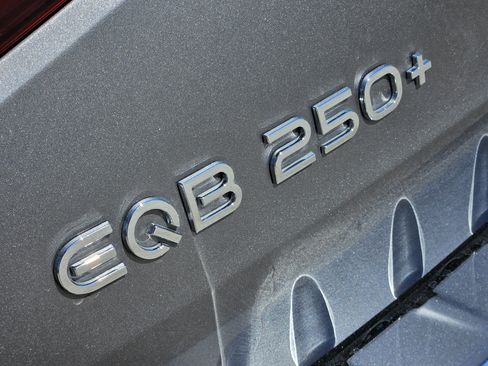 Certified 2023 Mercedes-Benz EQB 250+ image 13