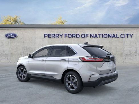 Certified 2024 Ford Edge SEL w/ Convenience Package image 4
