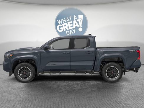 New 2026 Toyota Tacoma TRD Pro AWD/4WD image 3
