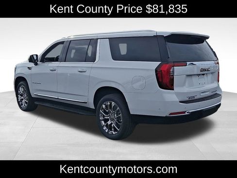 New 2026 GMC Yukon XL Elevation image 4