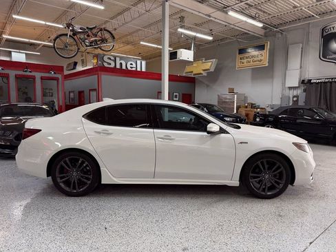 Used 2020 Acura TLX V6 SH-AWD w/ Advance Package image 6