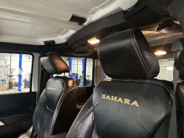 Used 2014 Jeep Wrangler Unlimited Sahara w/ Mopar Chrome Edition Group AWD/4WD image 20