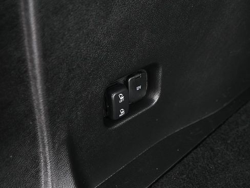 Certified 2024 Ford Edge SEL w/ Convenience Package image 17