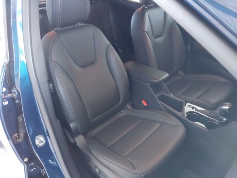 Used 2023 Buick Encore GX Essence w/ Experience Buick Package AWD/4WD image 28