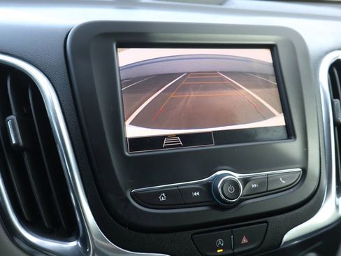 Certified 2024 Chevrolet Equinox LS w/ Driver Confidence II Package image 23