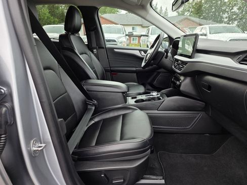 Used 2023 Ford Escape Platinum AWD/4WD image 26