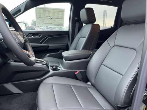 New 2026 GMC Canyon Elevation w/ Convenience Package image 10