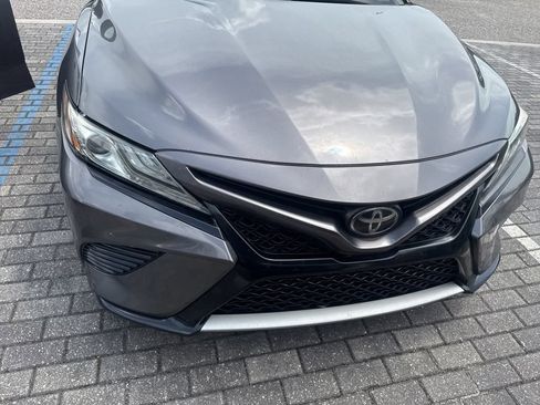 Used 2019 Toyota Camry XSE FWD image 10