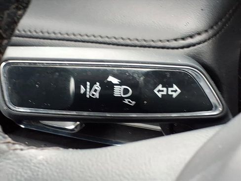 Certified 2023 Lincoln Nautilus AWD w/ Premium Package image 25