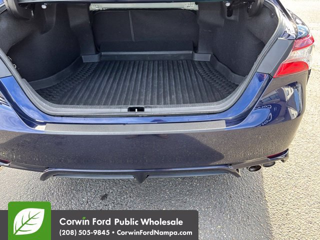 Used 2021 Toyota Camry SE w/ Cold Weather Package AWD/4WD image 30