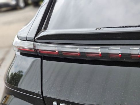 New 2025 Cadillac Lyriq Sport w/ LPO, Floor Liner Package AWD/4WD image 9