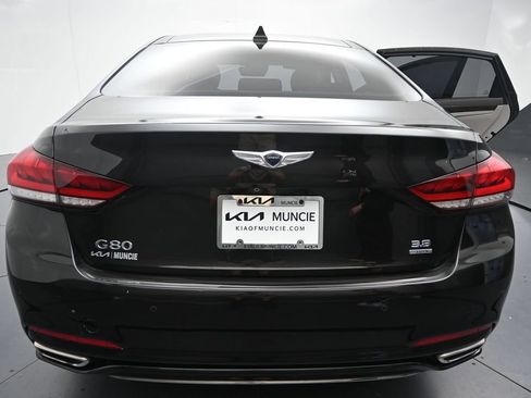 Used 2018 Genesis G80 3.8 w/ Option Group 02 AWD/4WD image 9