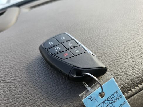 Used 2022 GMC Yukon XL Denali w/ Denali Ultimate Package AWD/4WD image 37
