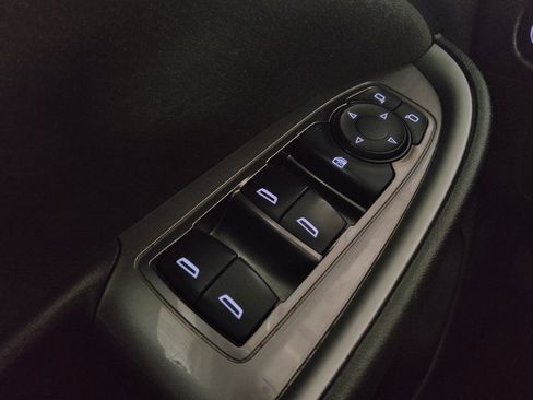Used 2021 Chevrolet Malibu LS FWD image 27