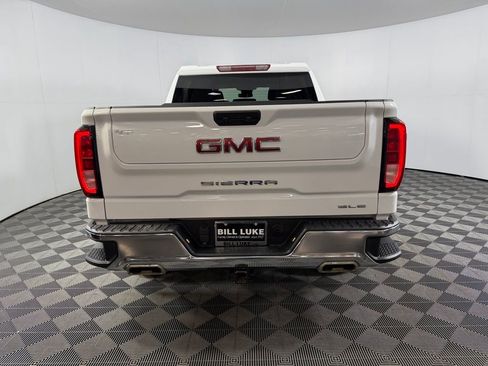 Used 2024 GMC Sierra 1500 SLE w/ X31 Off-Road Package image 6
