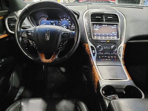 Used 2017 Lincoln MKX Reserve w/ Lincoln MKX Climate Package AWD/4WD image 22
