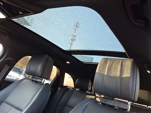 Used 2024 Land Rover Range Rover Velar Dynamic HSE image 26