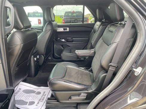 Used 2022 Ford Explorer ST w/ Equipment Group 401A AWD/4WD image 28