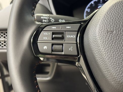 Used 2025 Honda HR-V Sport image 28