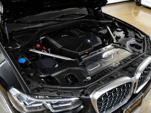 Used 2024 BMW X4 xDrive30i w/ Parking Assistance Package image 53
