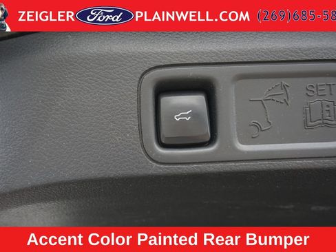 Used 2022 Ford Expedition XLT AWD/4WD image 11