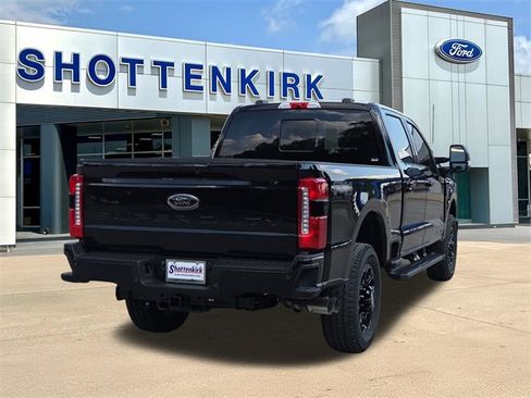 New 2026 Ford F250 Lariat w/ Black Appearance Package image 8