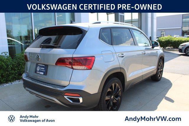 Used 2024 Volkswagen Taos SE FWD image 7