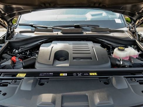 New 2026 Land Rover Range Rover SE AWD/4WD image 58