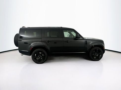 New 2026 Land Rover Defender 130 V8 AWD/4WD image 4