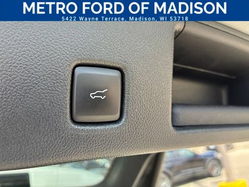 Used 2024 Ford Escape Active AWD/4WD image 38
