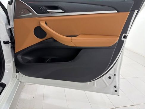 Certified 2024 BMW X4 xDrive30i w/ M Sport Package image 18