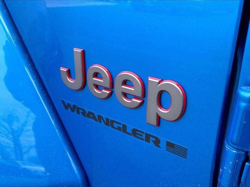 New 2026 Jeep Wrangler Rubicon AWD/4WD image 20