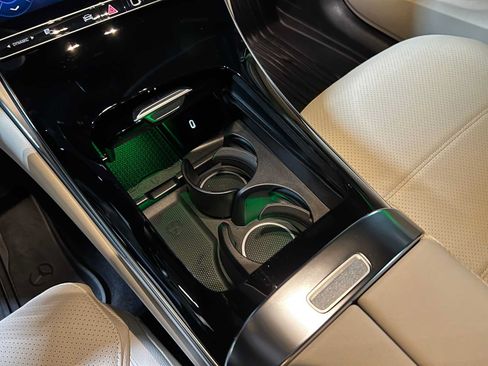 Certified 2025 Mercedes-Benz GLC 300 4MATIC image 31
