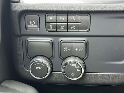 New 2026 Chevrolet Tahoe LS RWD image 23