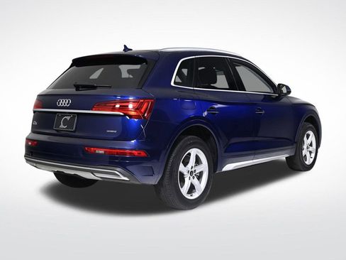 Certified 2023 Audi Q5 2.0T Premium w/ Convenience Package image 5